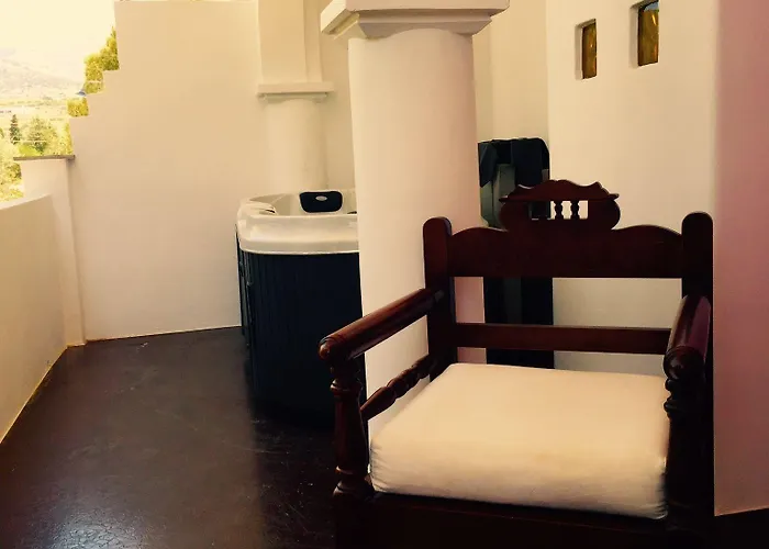 Aphrodite Boutique 3*