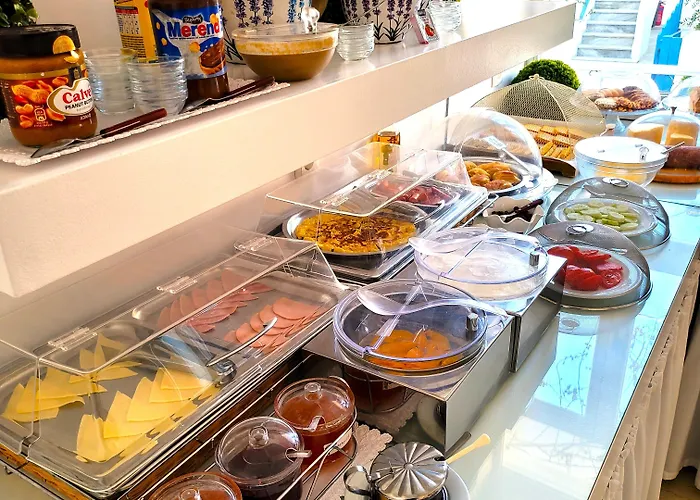 Aphrodite Boutique 3*